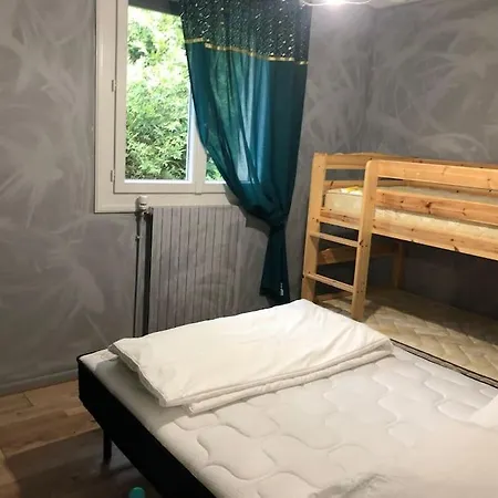 Maison Individuelle בית נופש Laveissière
