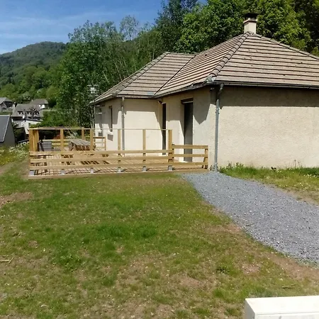 Σπίτι διακοπών Maison 10 Pers, Proche Lioran, Rando, Velo, Visite, Moderne, Clim & Wifi